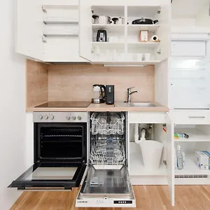 https://studioapartment-am-hauptbahnhof.graz-austria-hotels.com