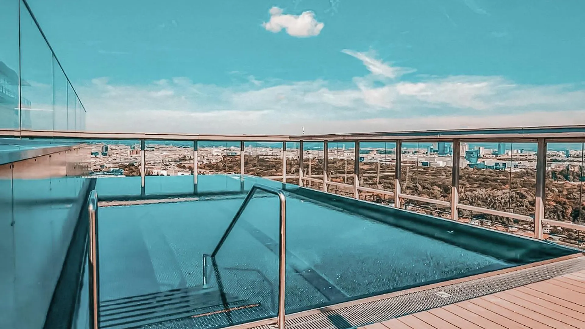Kaiser Lodge - Rooftop Pool & Underground Car Park By Alpenluxus Appartements